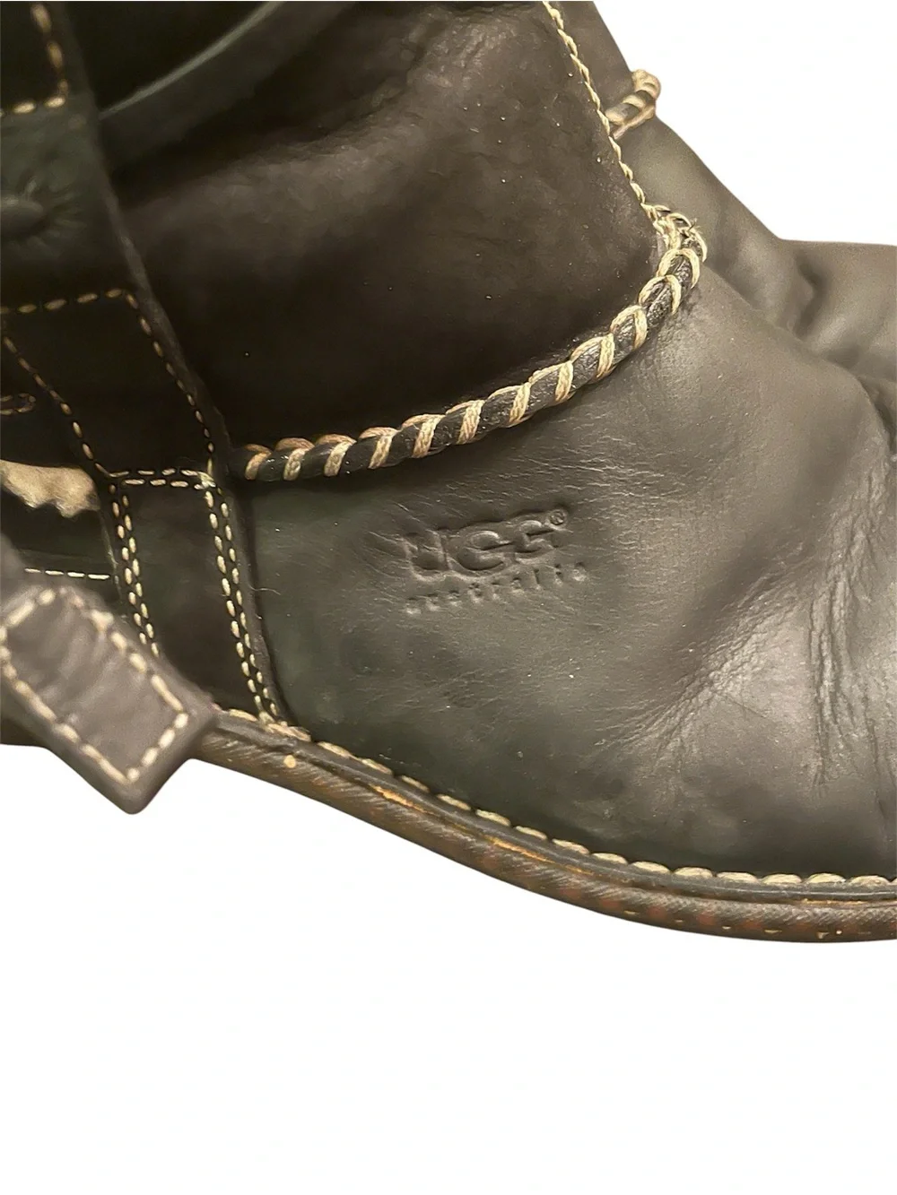 UGG Australia 